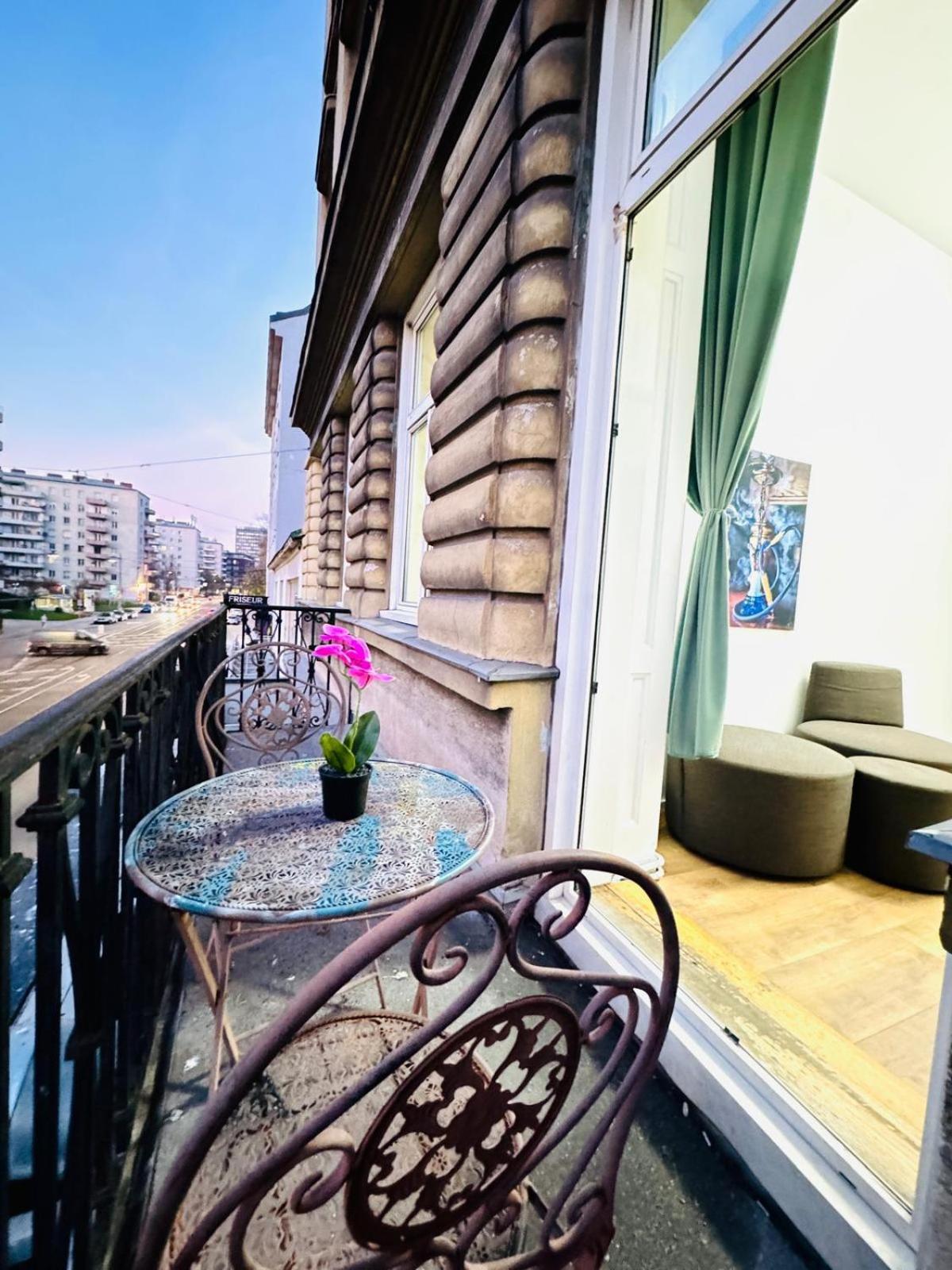 Cozy 9Br Shared Apartment, Only 12Min Walk To Augarten Wenen Buitenkant foto