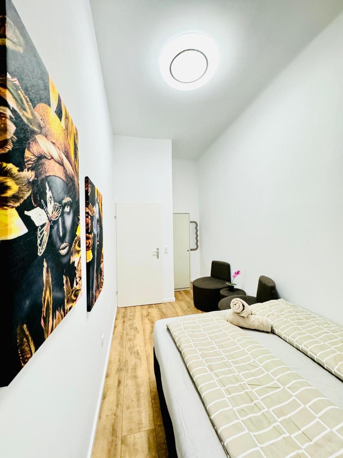 Cozy 9Br Shared Apartment, Only 12Min Walk To Augarten Wenen Buitenkant foto