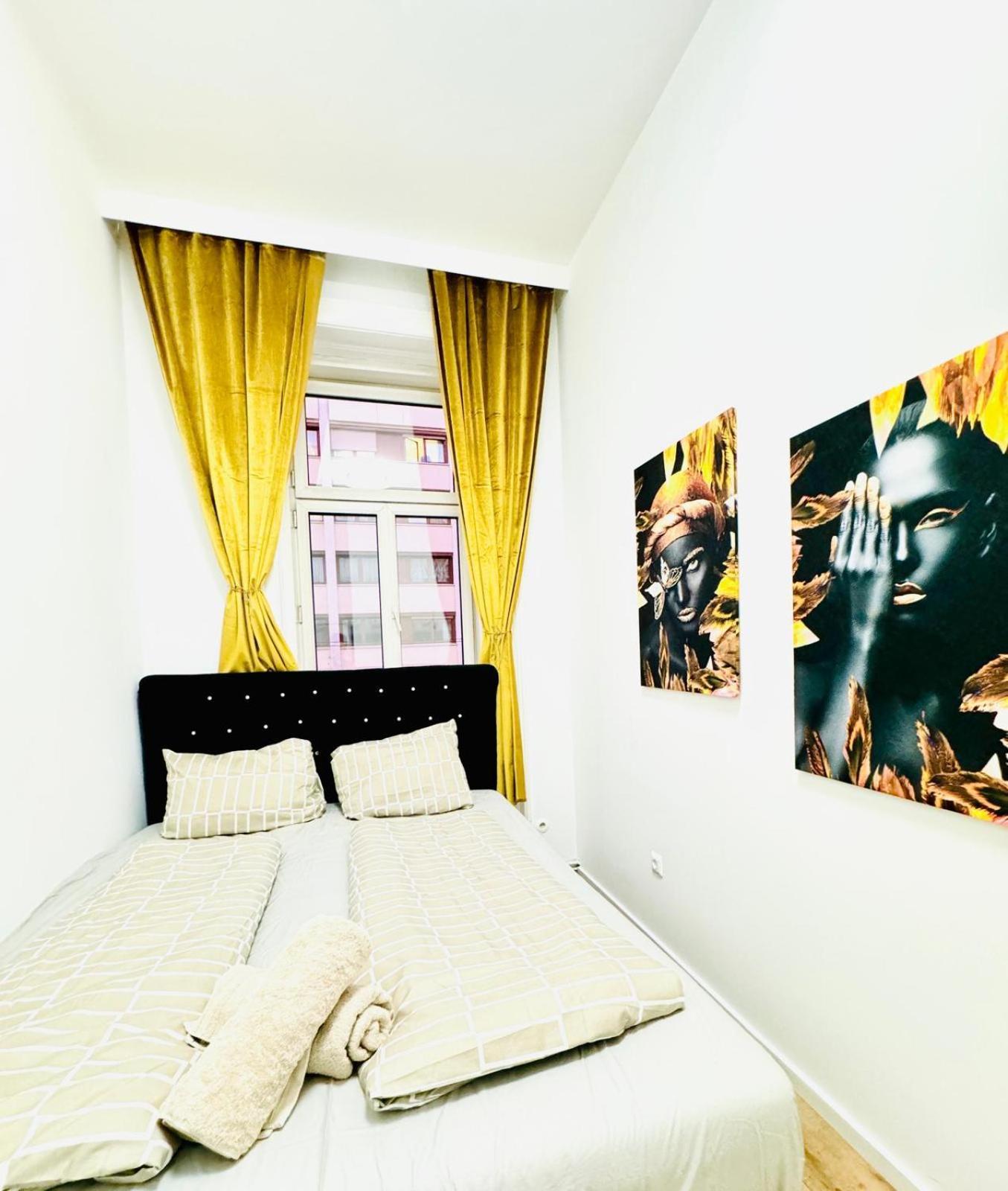 Cozy 9Br Shared Apartment, Only 12Min Walk To Augarten Wenen Buitenkant foto