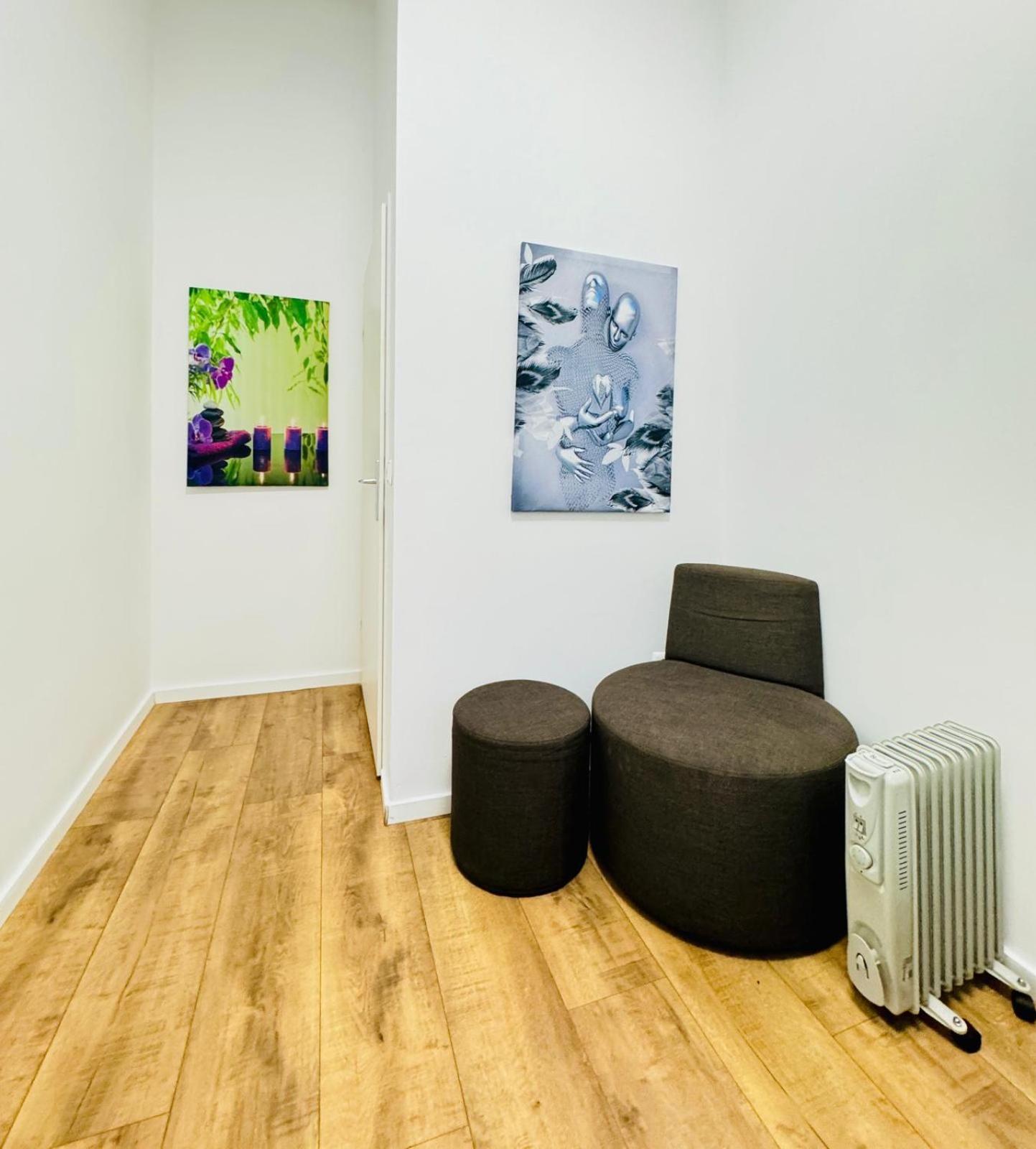 Cozy 9Br Shared Apartment, Only 12Min Walk To Augarten Wenen Buitenkant foto